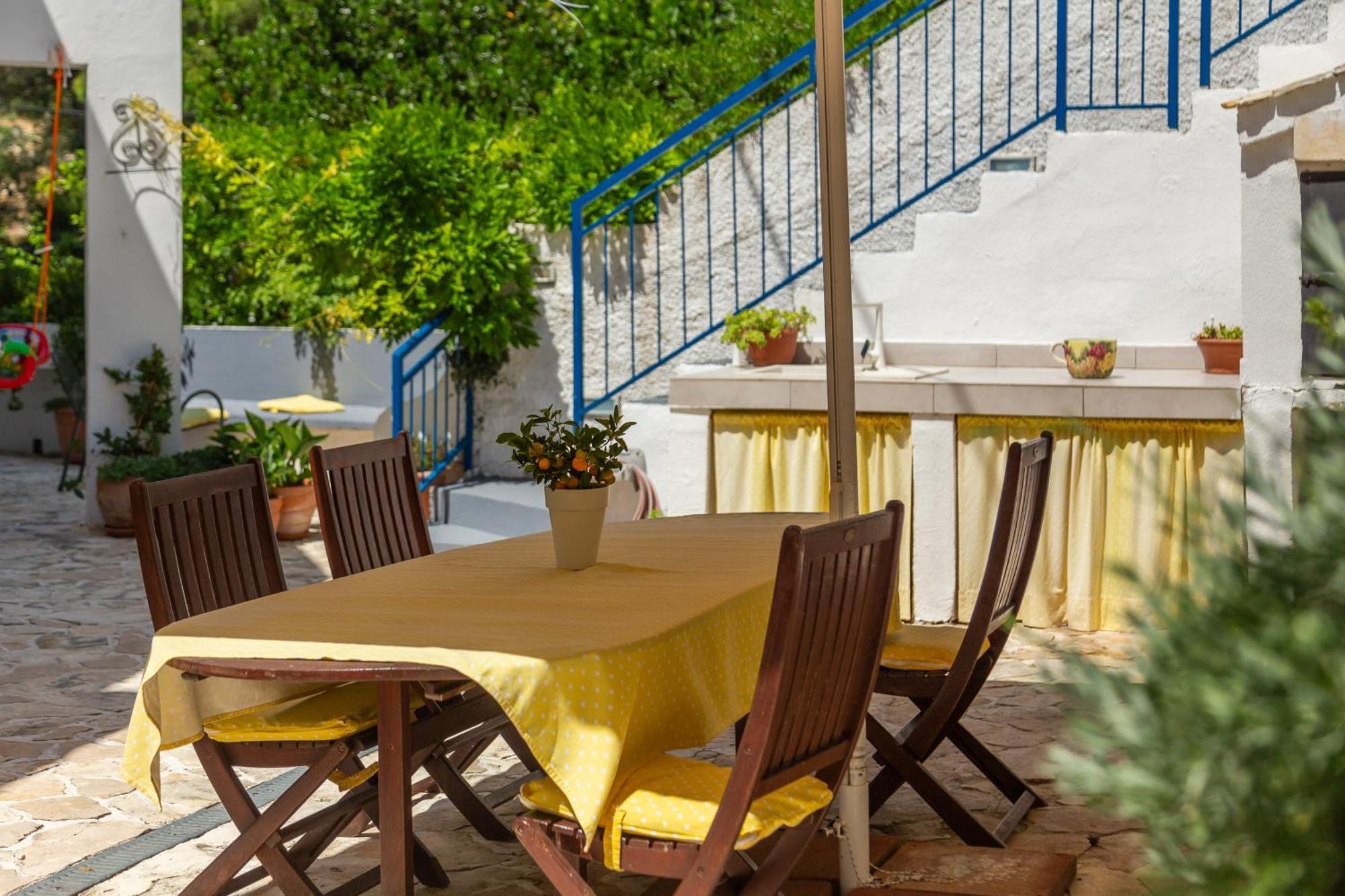 Caleta Seaview Suites II - Pool & Jacuzzi ロクヴァ・ロゴズニツァ エクステリア 写真