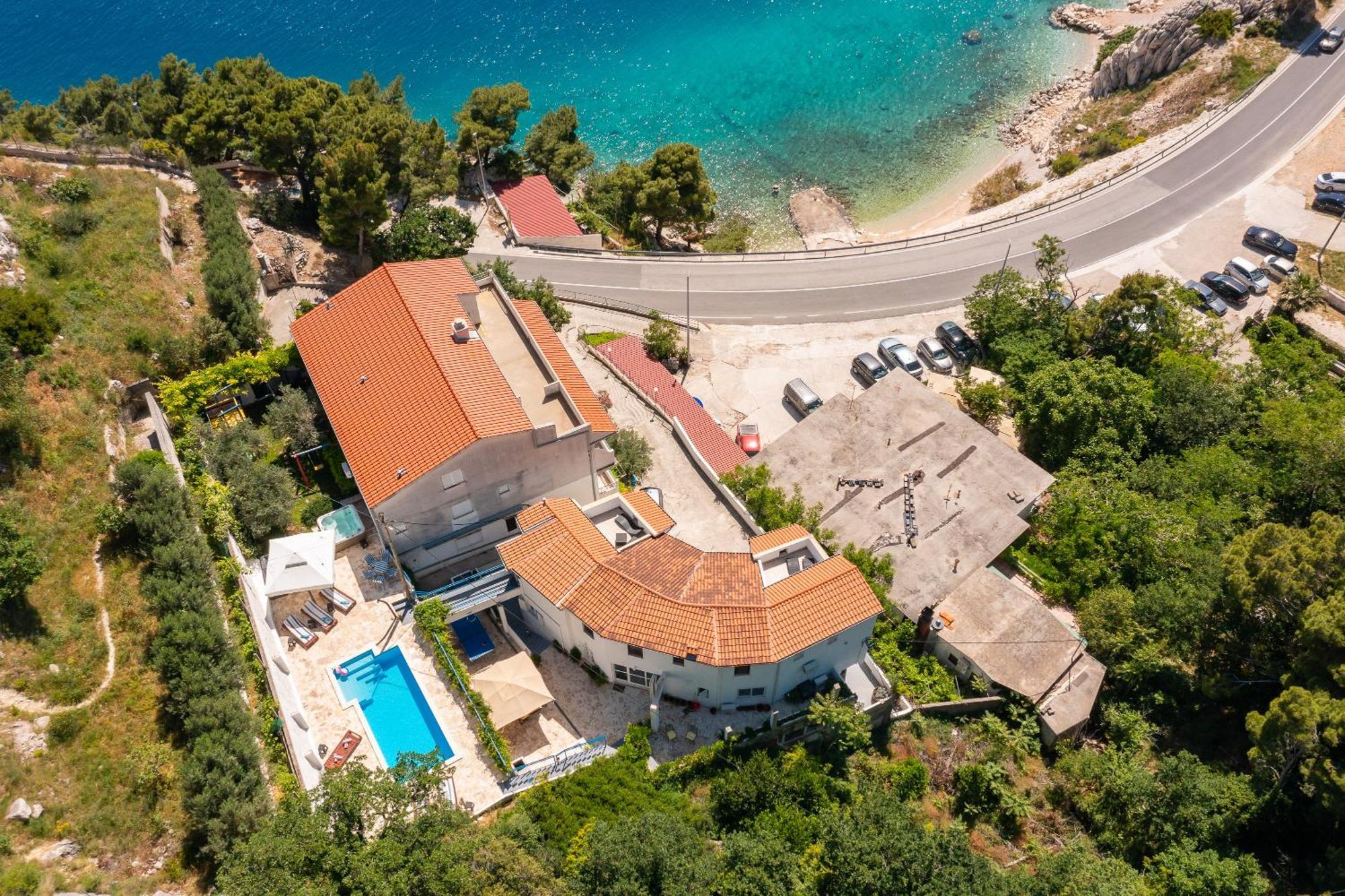 Caleta Seaview Suites II - Pool & Jacuzzi ロクヴァ・ロゴズニツァ エクステリア 写真