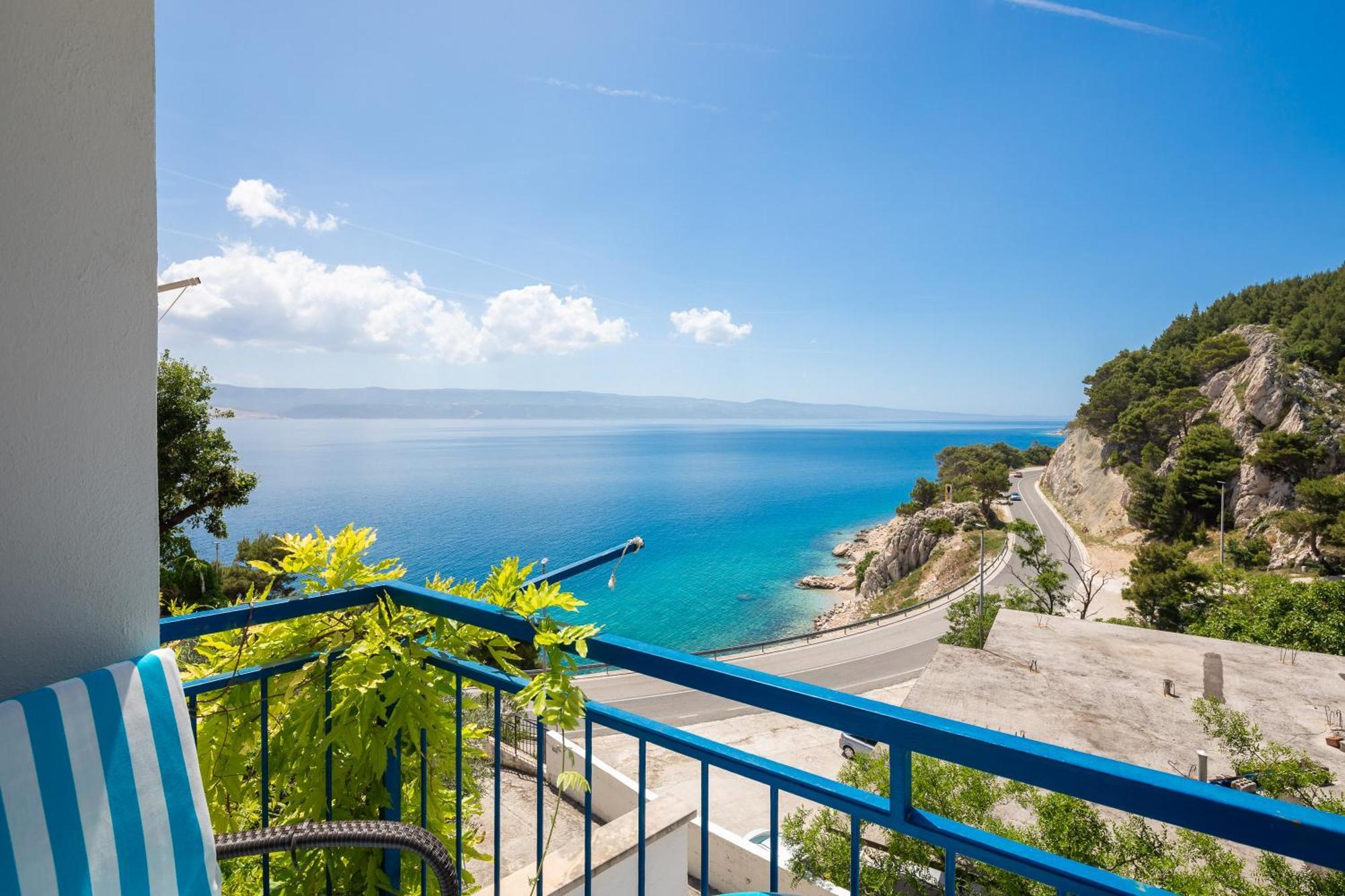 Caleta Seaview Suites II - Pool & Jacuzzi ロクヴァ・ロゴズニツァ エクステリア 写真